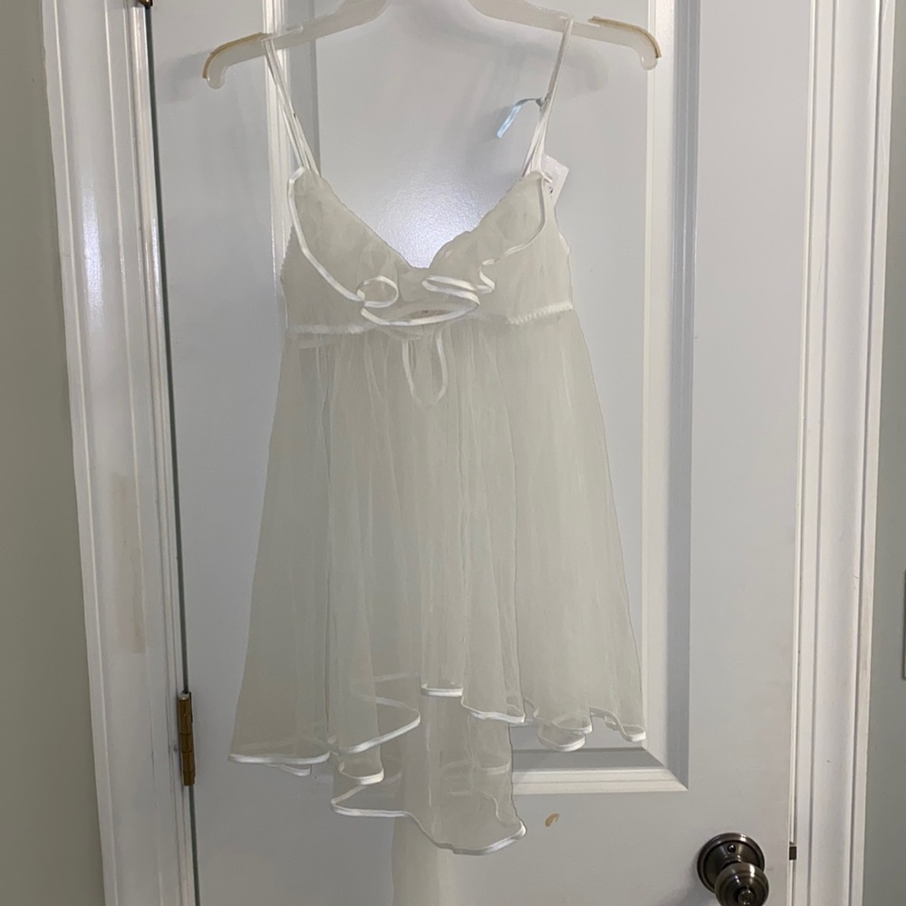 Victoria’s Secret Chemise slip
